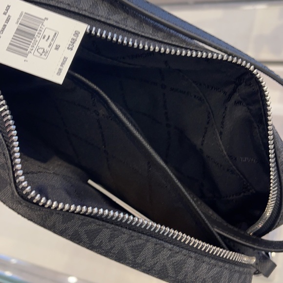 Michael Kors Jet Set Item Large East West Zip Chain MK Signature Crossbody Bag - Picture 15 of 16